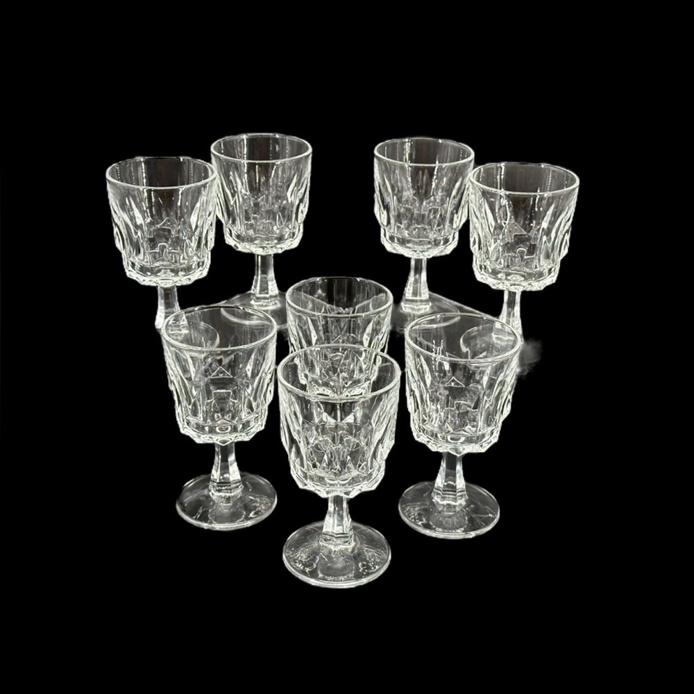 Set Of 8 Prestigede France Glass Goblets. 10 3/4 ounces. Original Box
